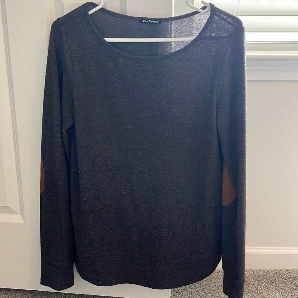 Gray sweater